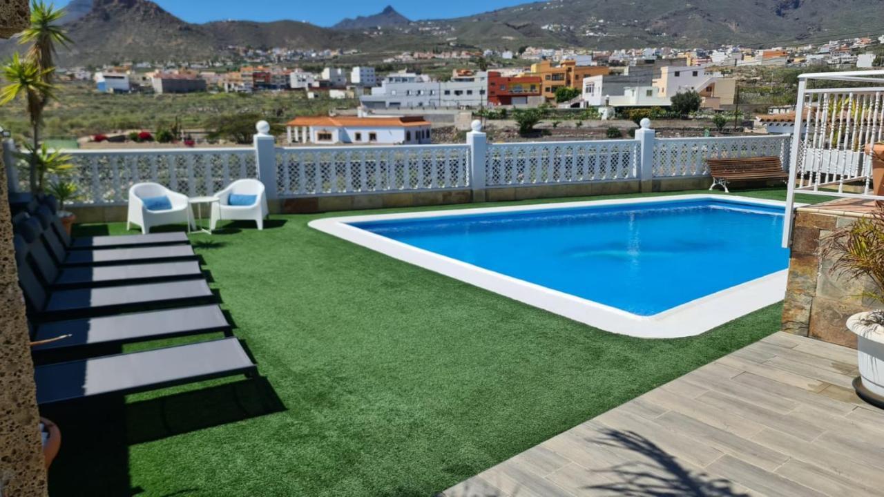 Villa Gaelca Arona  Bagian luar foto