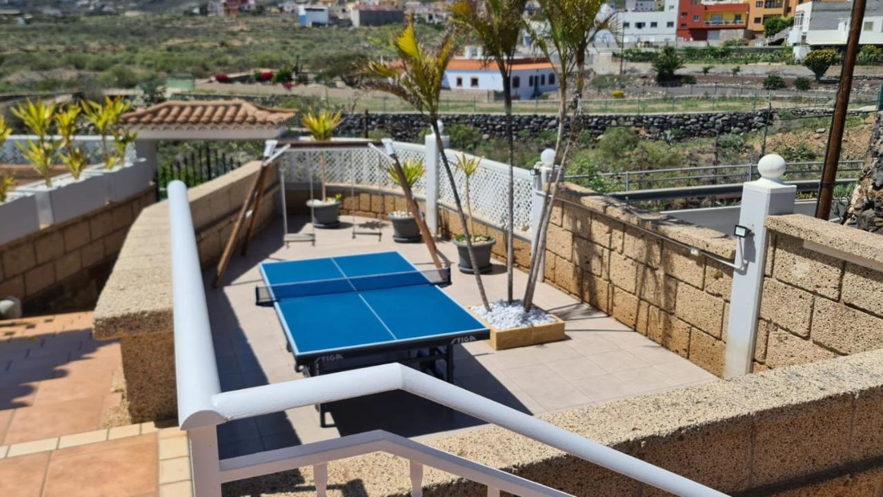 Villa Gaelca Arona  Bagian luar foto