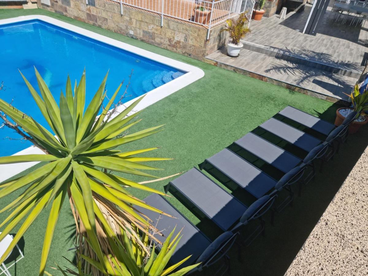 Villa Gaelca Arona  Bagian luar foto